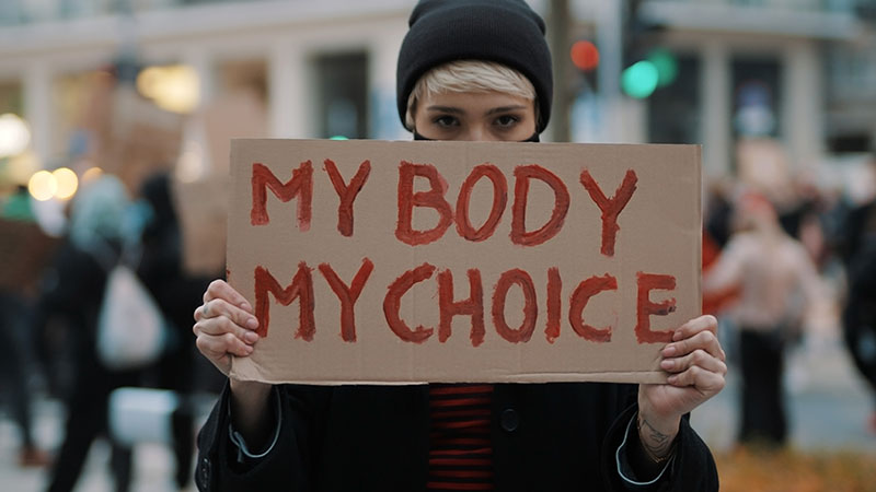 Aktivistin zur ungewollte Schwangerschaft in Salzburg bei Oberösterreich